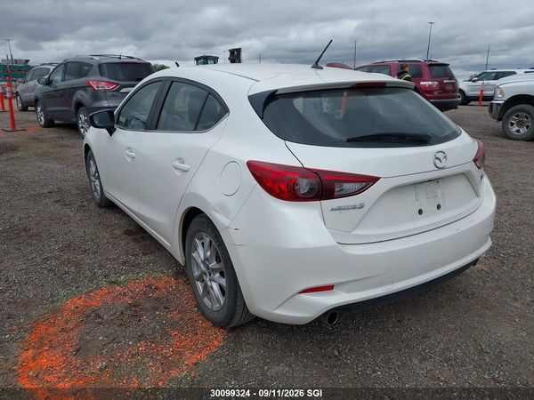 2018 MAZDA 3 TOURING