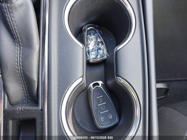2018 CHEVROLET EQUINOX LT — I11