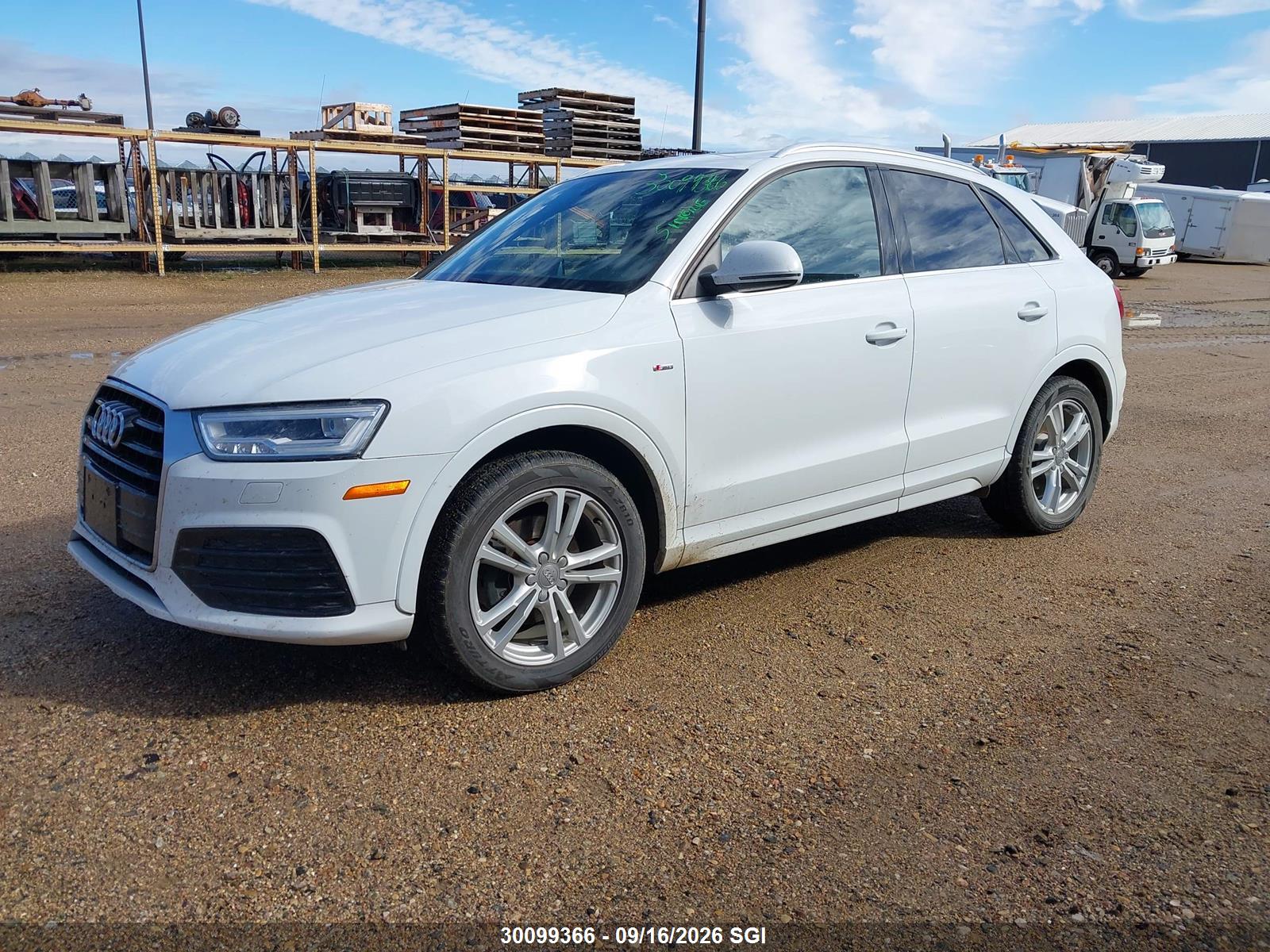 2016 AUDI Q3 PRESTIGE — I2