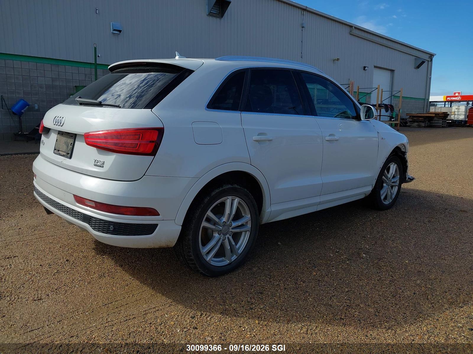 2016 AUDI Q3 PRESTIGE — I4
