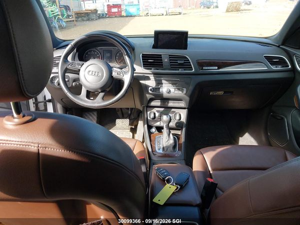 2016 AUDI Q3 PRESTIGE — I10