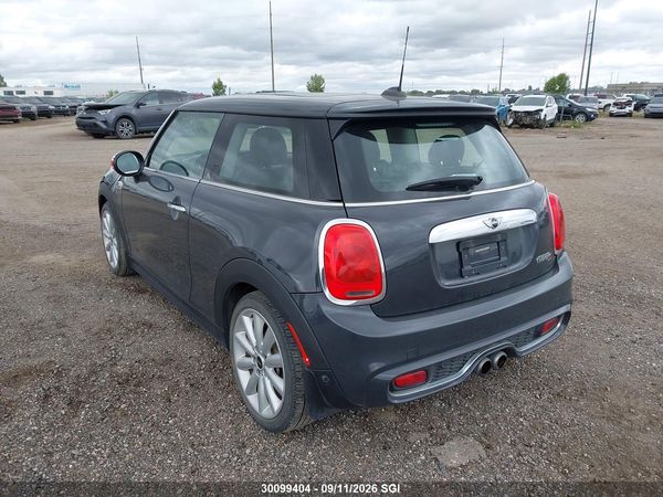 2016 MINI COOPER S