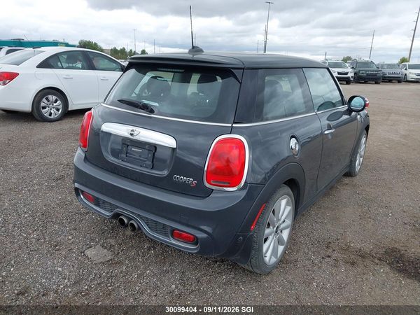 2016 MINI COOPER S