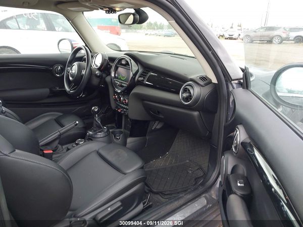 2016 MINI COOPER S