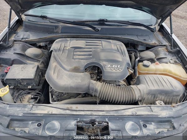 2019 CHRYSLER 300 S — I10