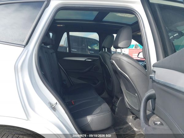 2021 BMW X1 XDRIVE28I — I8