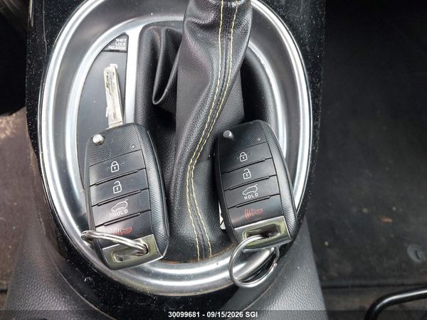 2016 KIA SOUL + — I11