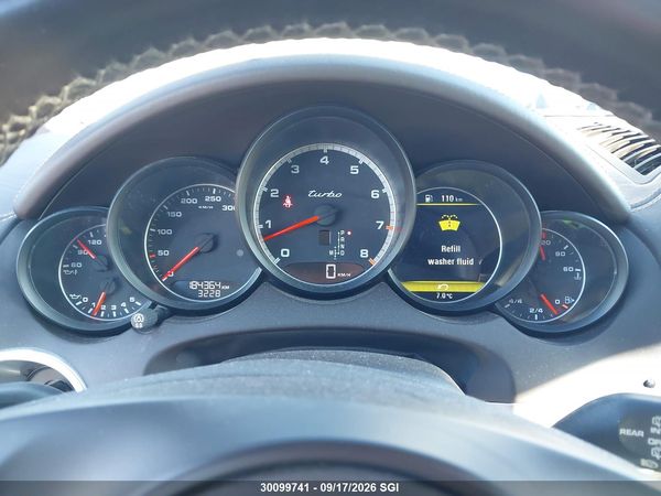 2013 PORSCHE CAYENNE TURBO — I7