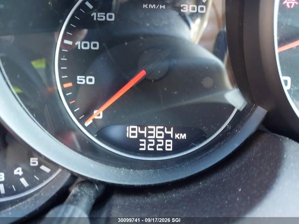 2013 PORSCHE CAYENNE TURBO — I16