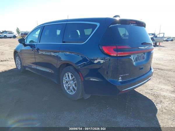 2024 CHRYSLER PACIFICA TOURING L — I3