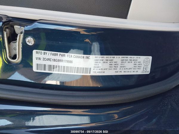 2024 CHRYSLER PACIFICA TOURING L — I9