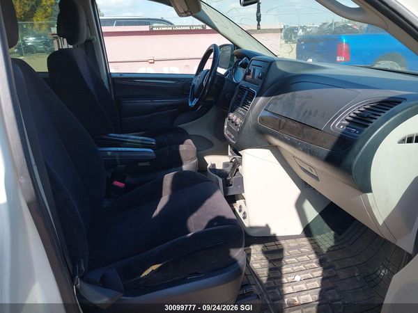 2013 DODGE GRAND CARAVAN SE — I5