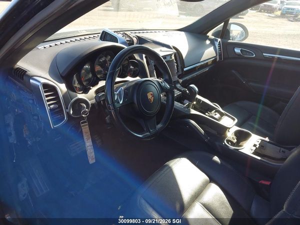 2013 PORSCHE CAYENNE — I6