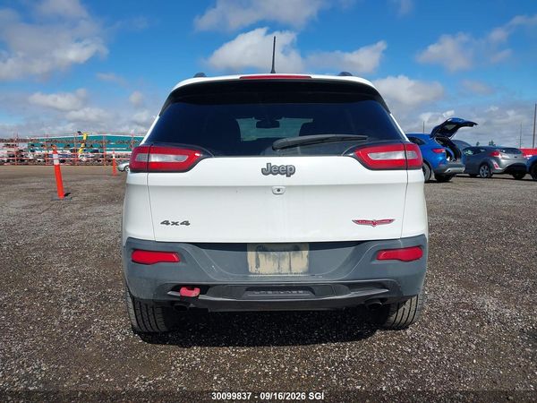 2016 JEEP CHEROKEE TRAILHAWK — I17