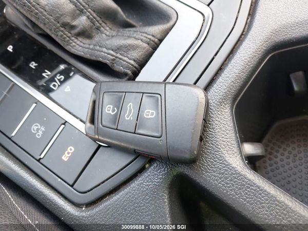 2019 VOLKSWAGEN JETTA SEL — I11