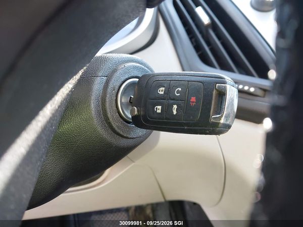 2014 CHEVROLET EQUINOX LTZ — I11