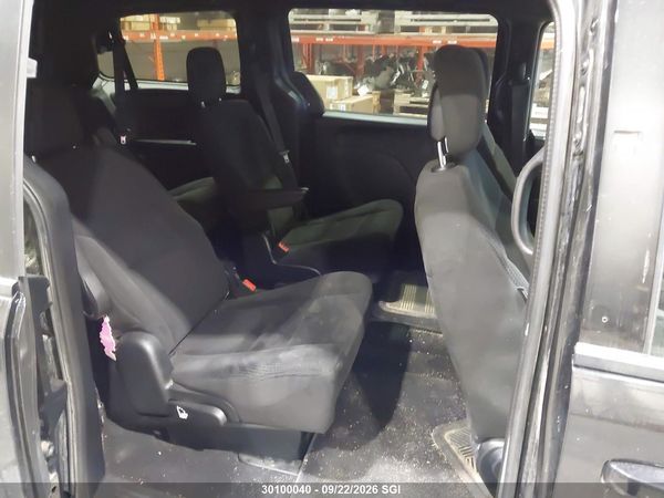 2017 DODGE GRAND CARAVAN SE — I8