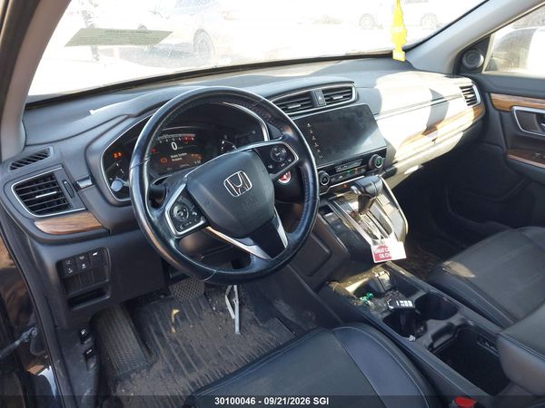 2017 HONDA CR-V TOURING — I18