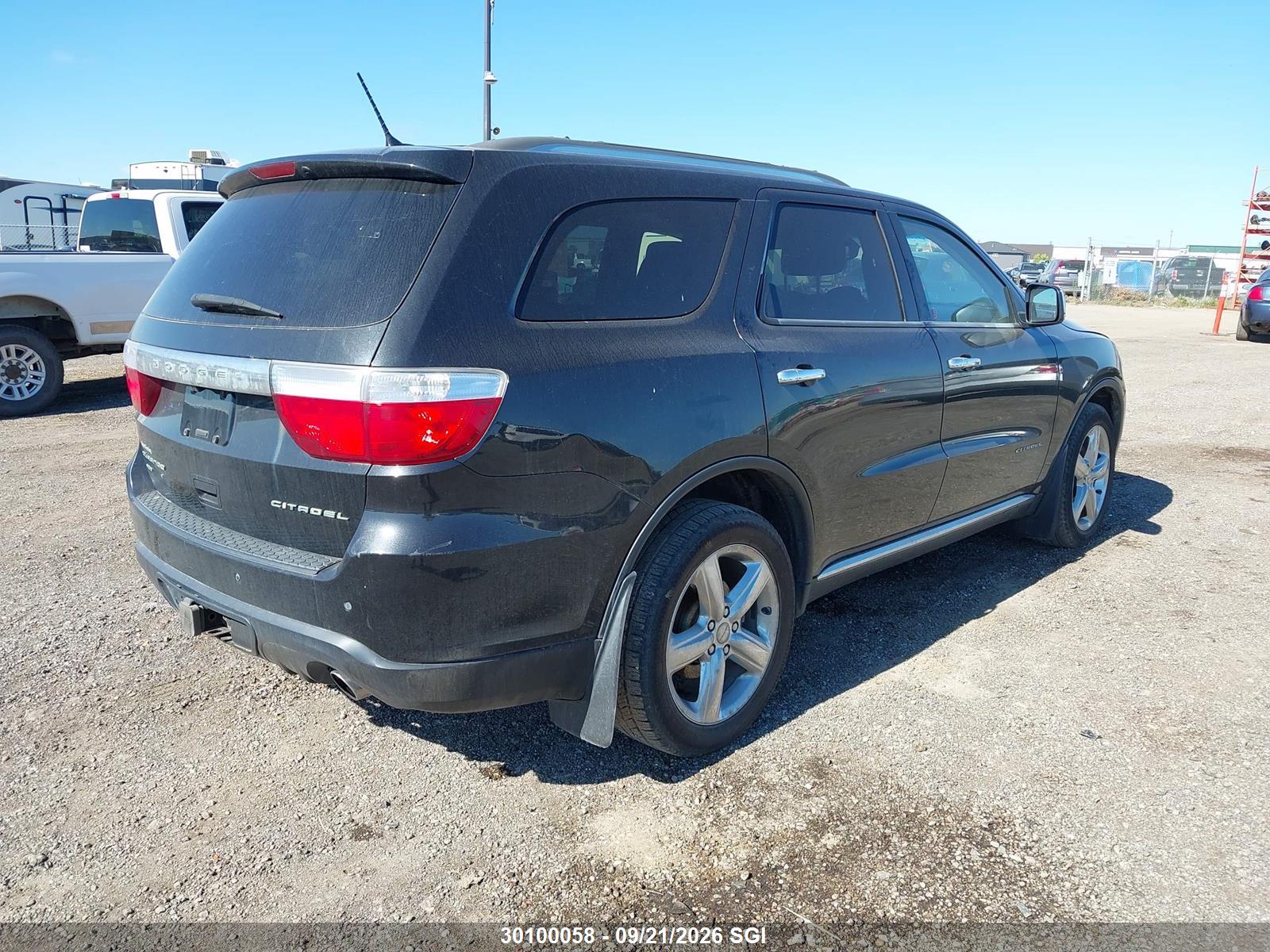 2013 DODGE DURANGO CITADEL — I4