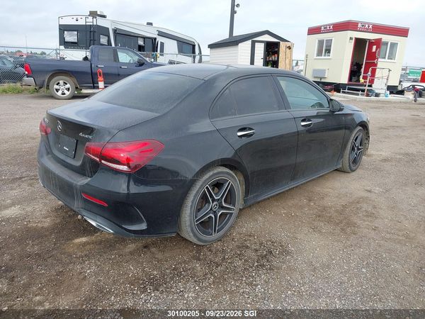 2020 MERCEDES-BENZ A 220 — I4