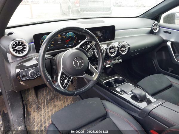 2020 MERCEDES-BENZ A 220 4MATIC — I19