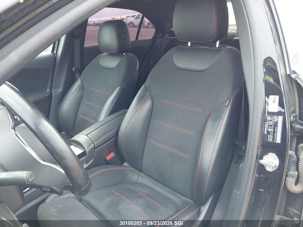 2020 MERCEDES-BENZ A 220 4MATIC — I20