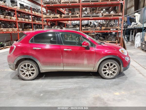 2017 FIAT 500X TREKKING — I13