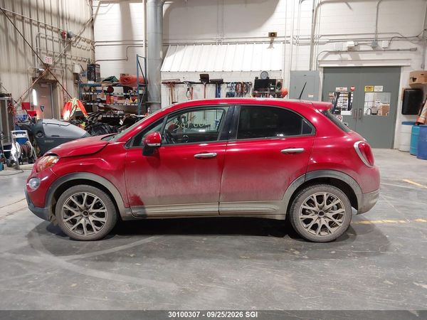 2017 FIAT 500X TREKKING — I14