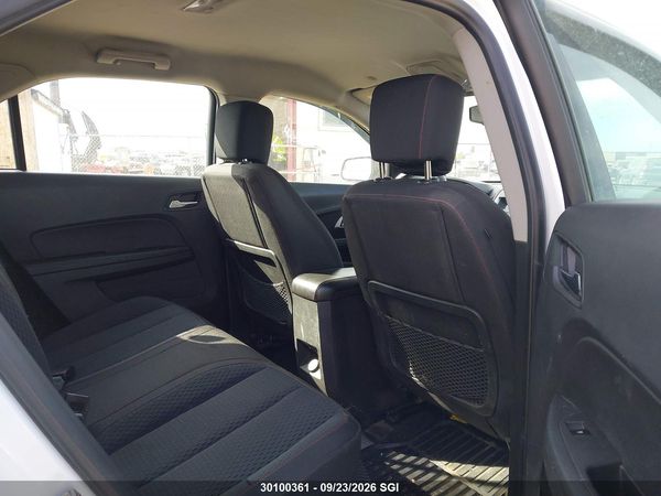 2013 CHEVROLET EQUINOX LS — I8
