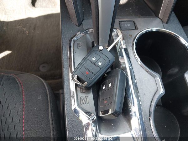 2013 CHEVROLET EQUINOX LS — I11