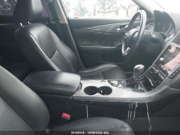 2016 INFINITI Q50 PREMIUM — I5