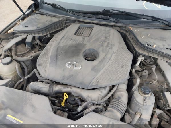2016 INFINITI Q50 PREMIUM — I10