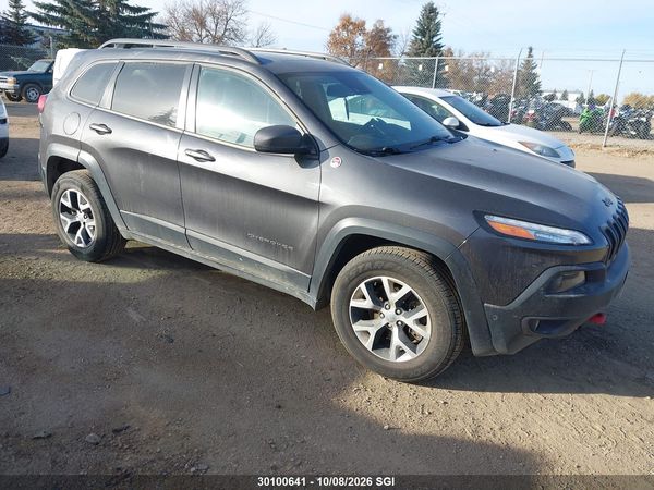 2016 JEEP CHEROKEE TRAILHAWK — I1