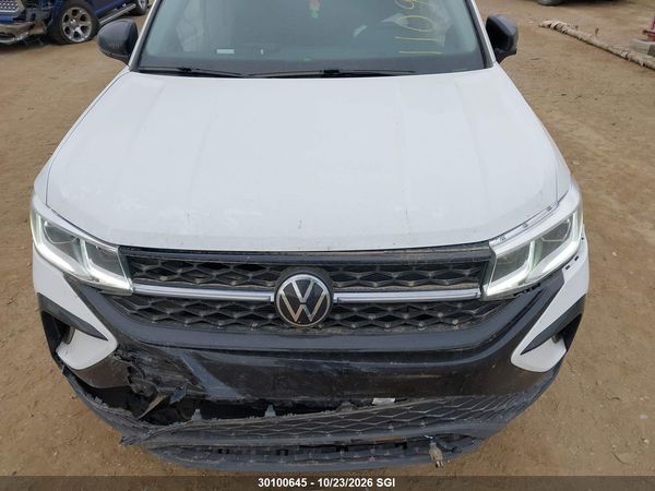 2024 VOLKSWAGEN TAOS SE — I10