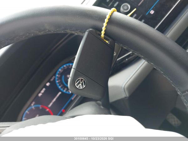 2024 VOLKSWAGEN TAOS SE — I11