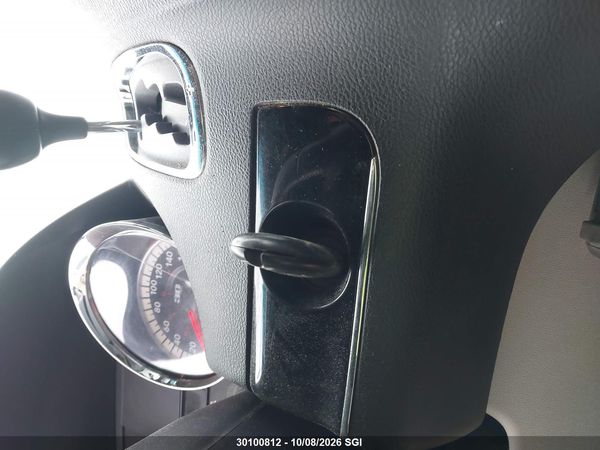 2014 DODGE GRAND CARAVAN SE — I11