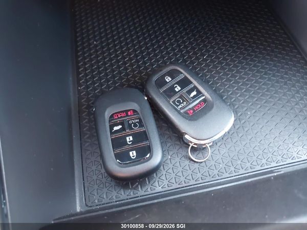 2025 HONDA CR-V LX — I11