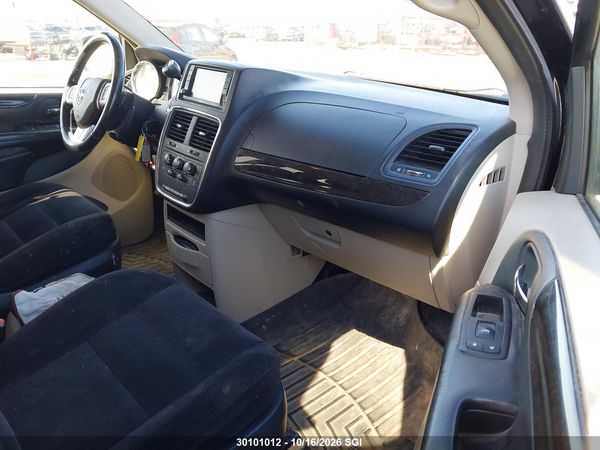 2014 DODGE GRAND CARAVAN SE — I5