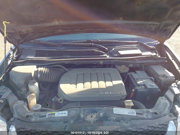 2014 DODGE GRAND CARAVAN SE — I10
