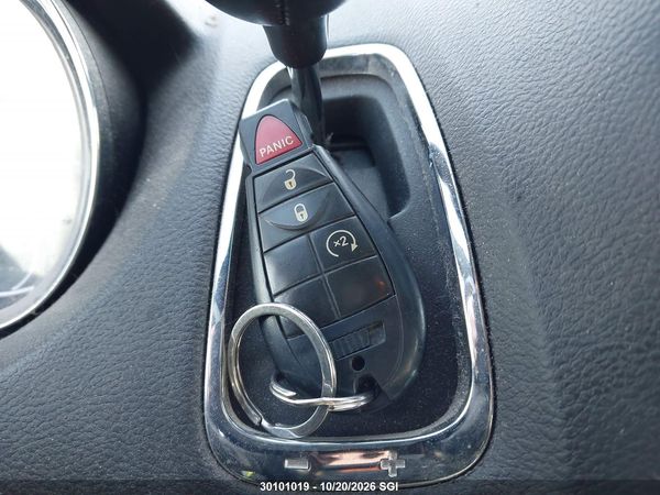 2020 DODGE GRAND CARAVAN SXT — I11