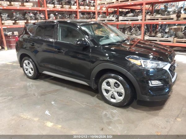 2021 HYUNDAI TUCSON SE — I1