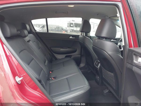 2019 KIA SPORTAGE EX — I8