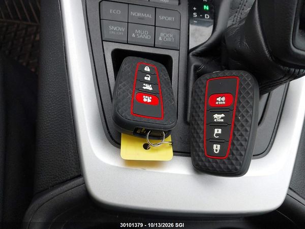 2021 TOYOTA RAV4 XLE/XLE PREMIUM — I11