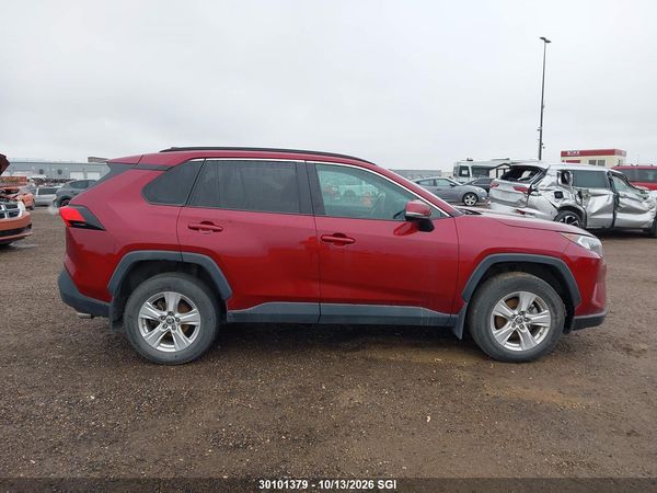 2021 TOYOTA RAV4 XLE/XLE PREMIUM — I13