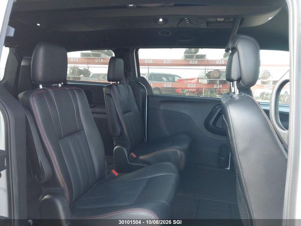 2019 DODGE GRAND CARAVAN GT — I8