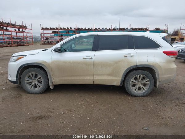 2017 TOYOTA HIGHLANDER LE/LE PLUS — I15