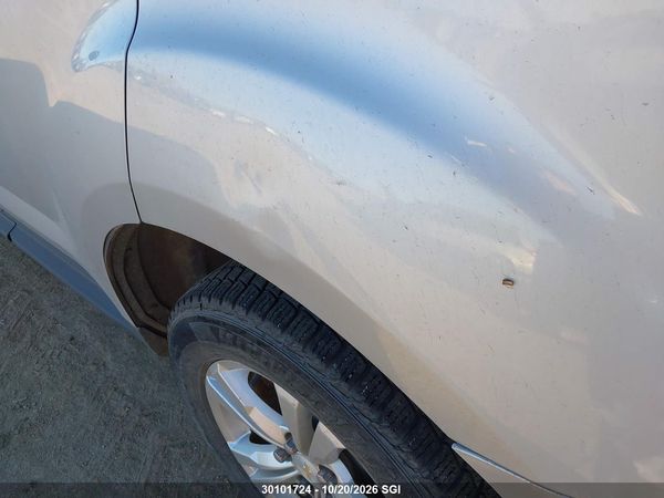 2014 CHEVROLET EQUINOX LT — I18