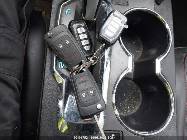 2012 CHEVROLET EQUINOX LT — I11