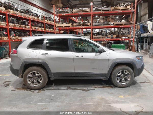 2019 JEEP CHEROKEE TRAILHAWK — I14