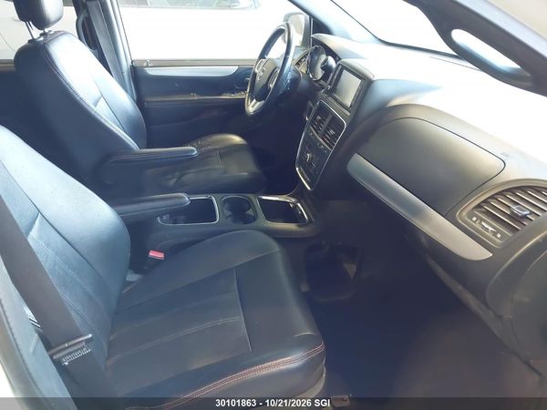 2012 DODGE GRAND CARAVAN R/T — I5